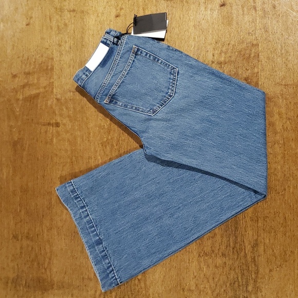 Re/Done 70s Mid Rise Flare Jeans NEW 26 - Picture 1 of 8